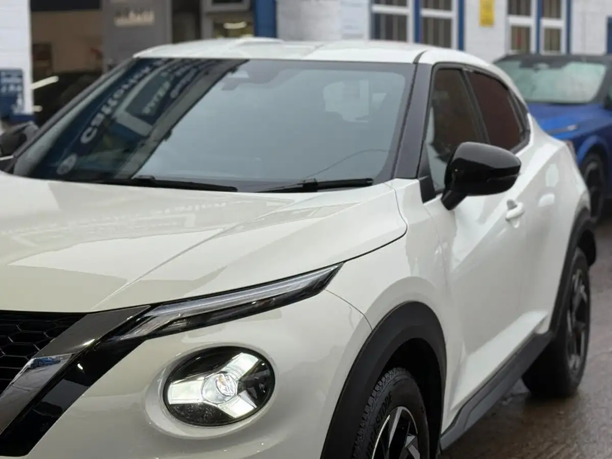 2024-nissan-juke-10-dig-t-n-connecta-big-18