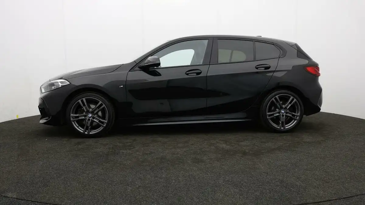 2021-bmw-1-series-15-118i-m-sport-lcp-big-60