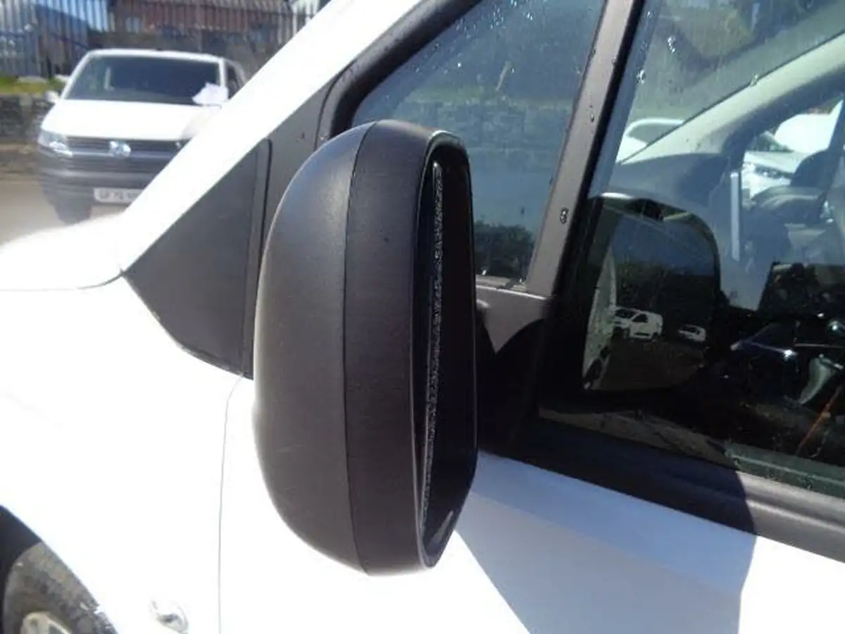 2020-peugeot-partner-15-bluehdi-950-professional-100ps-eu6dt-long-panel-big-8