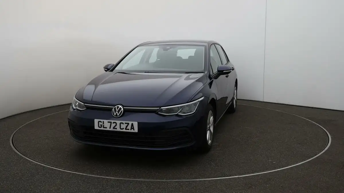 2022-volkswagen-golf-15-tsi-life-130ps-hatchback-big-30