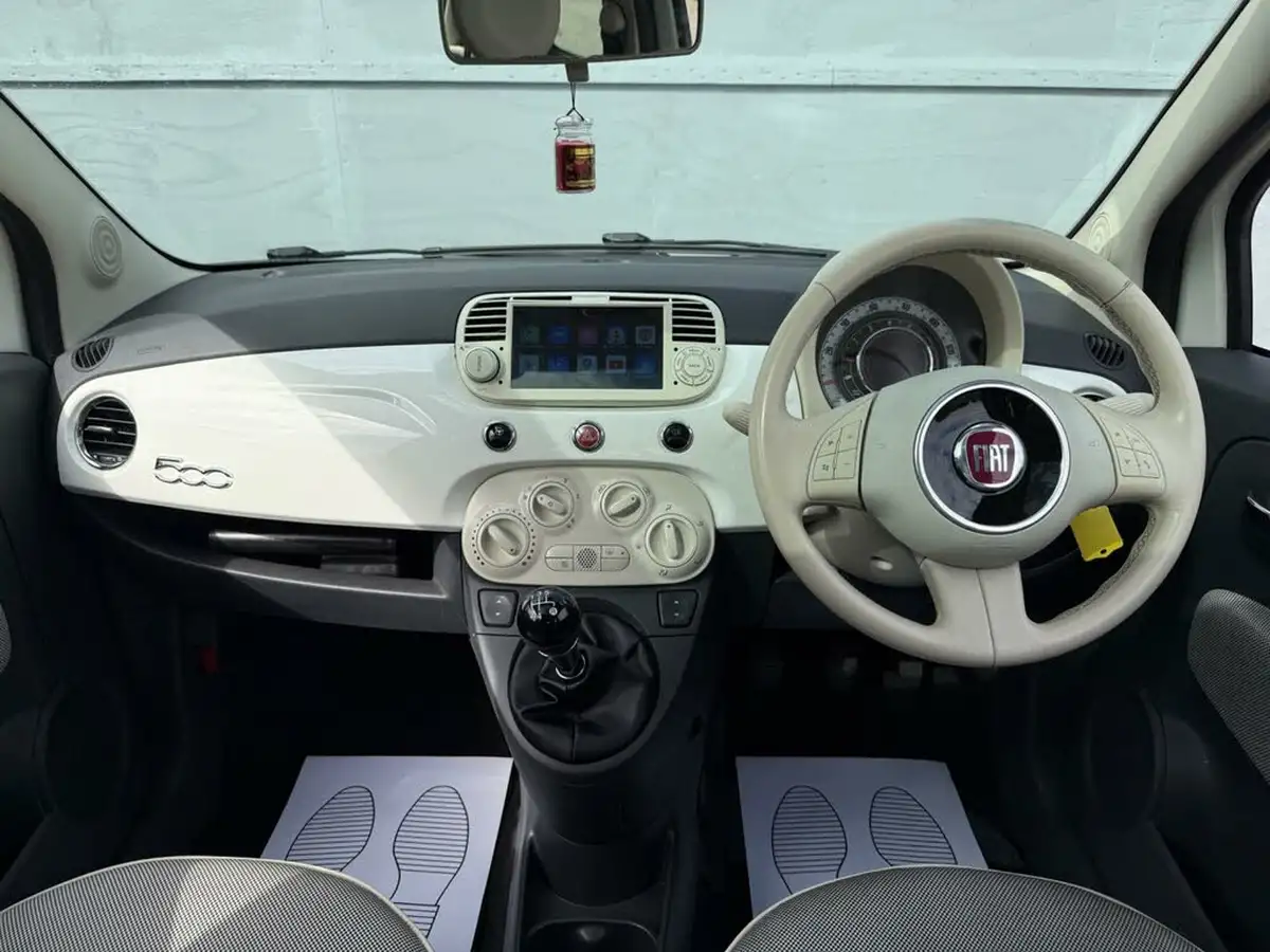 2010-fiat-500-12-lounge-69bhp-big-5