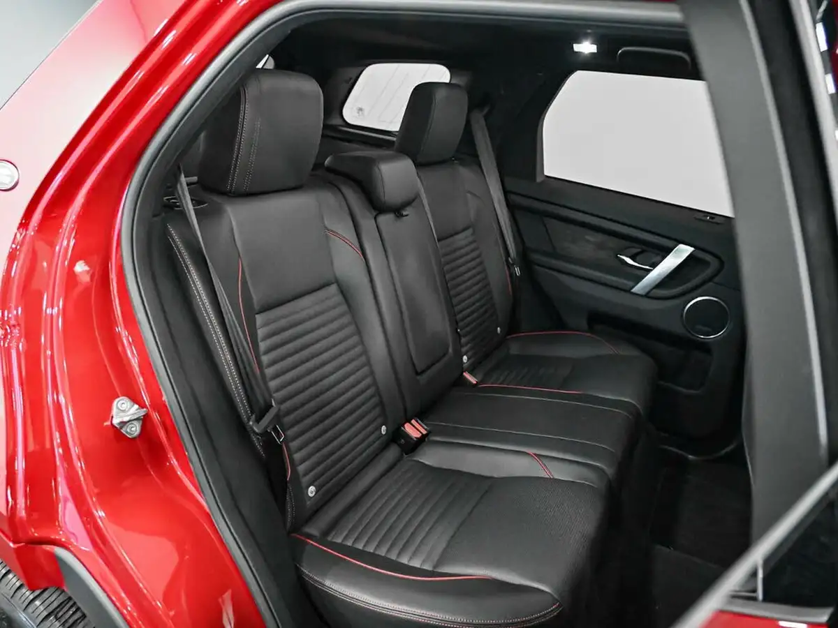 2022-land-rover-discovery-sport-20-d200-r-dynamic-se-big-15