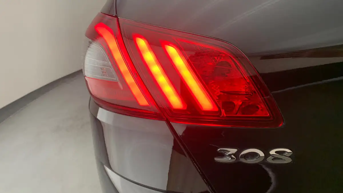 2021-peugeot-308-12-puretech-allure-130bhp-digital-i-cockpit-big-39