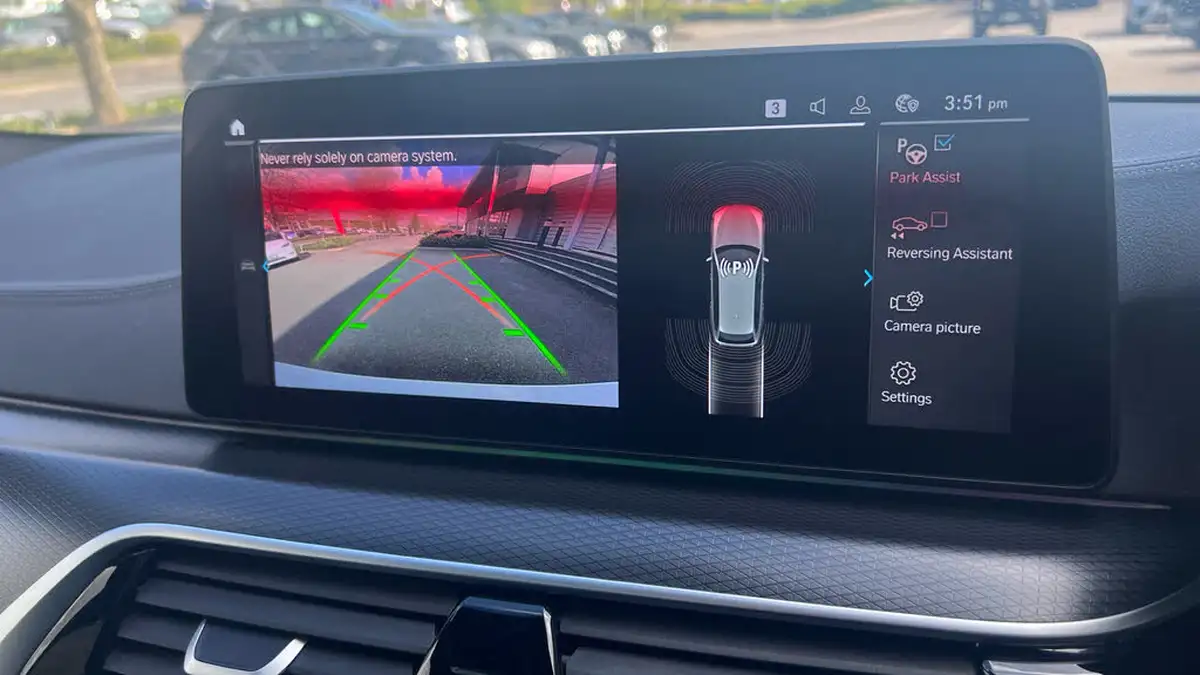 2022-bmw-5-series-20-530e-m-sport-touring-5d-big-20