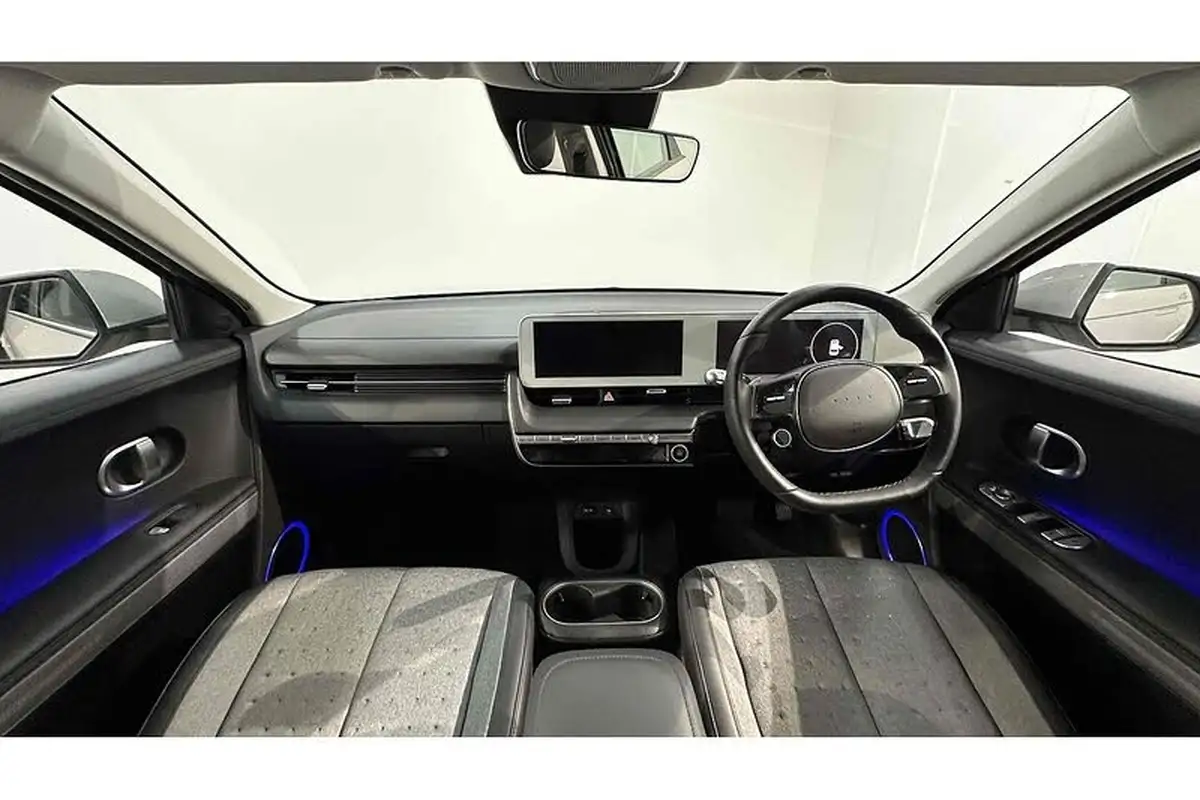 2024-hyundai-ioniq-5-e-premium-170ps-58kwh-rwd-big-1