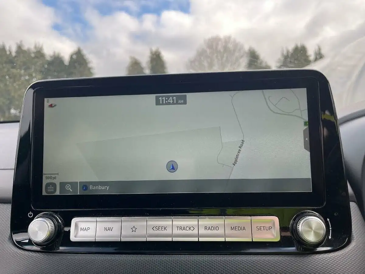 2021-hyundai-kona-e-se-connect-big-7