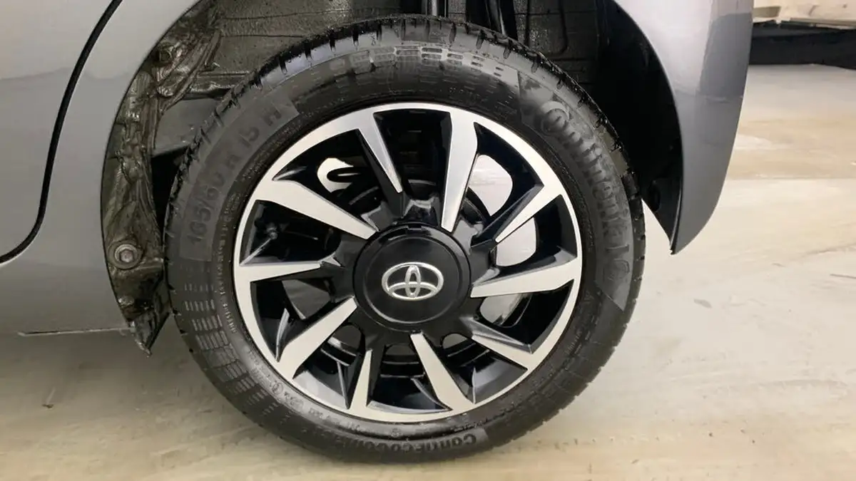 2021-toyota-aygo-10-vvt-i-x-trend-tss-x-shift-big-16