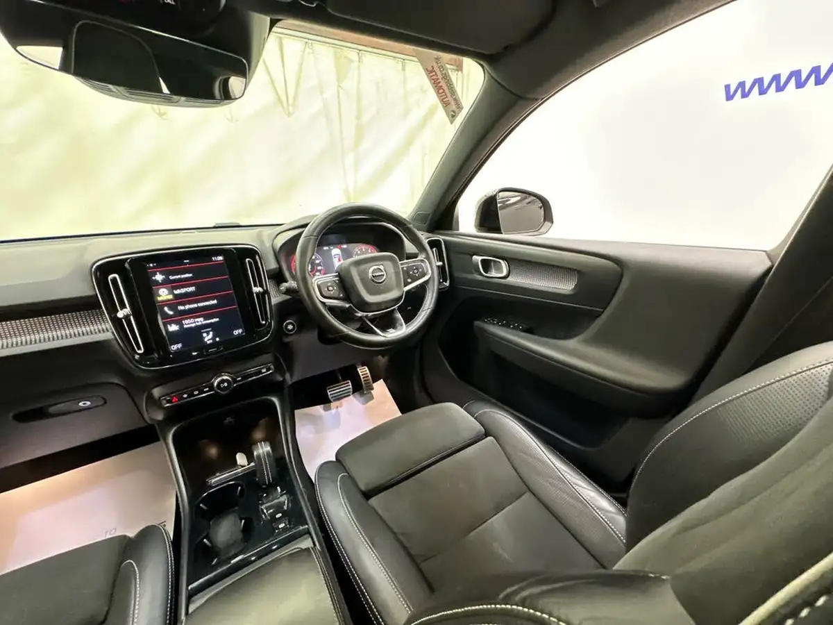 2019-volvo-xc40-15-t3-r-design-163bhp-geartronic-big-19