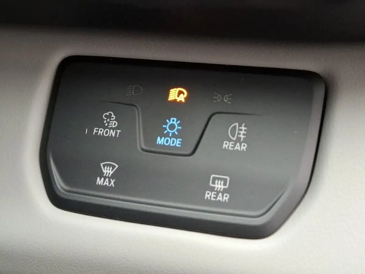 2024-ford-explorer-e-premium-286ps-77kwh-big-18