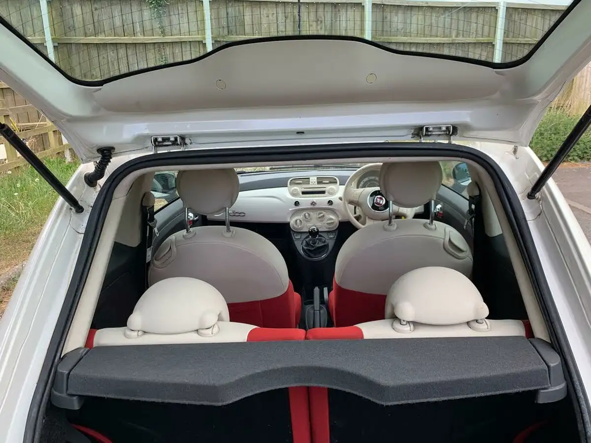 2011-fiat-500-12-lounge-big-24
