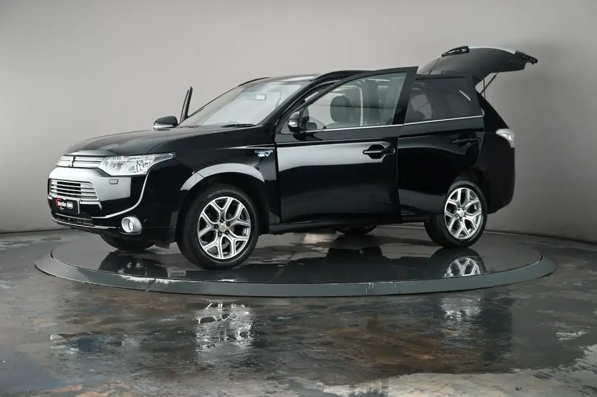 2014-mitsubishi-outlander-20-gx4h-big-40
