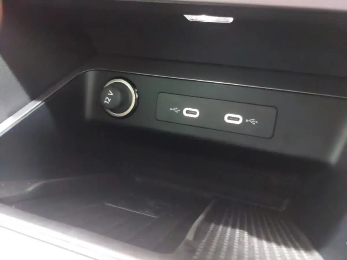 2023-seat-ateca-15-ecotsi-xperience-dsg-big-16