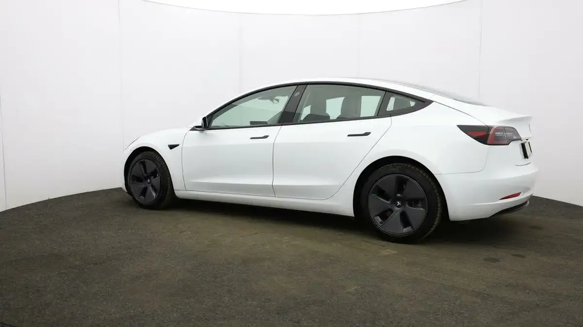 2021-tesla-model-3-e-standard-plus-big-59