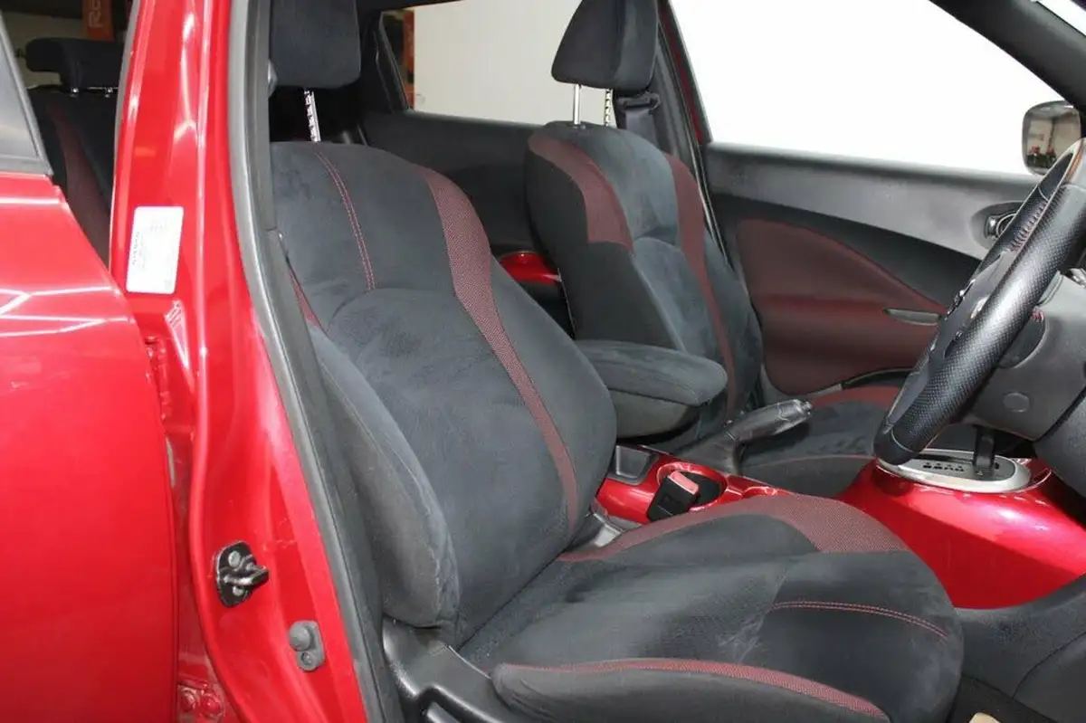 2016-nissan-juke-16-n-connecta-big-14