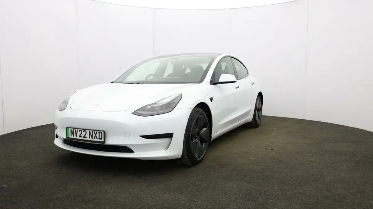 2021-tesla-model-3-e-standard-plus-big-31