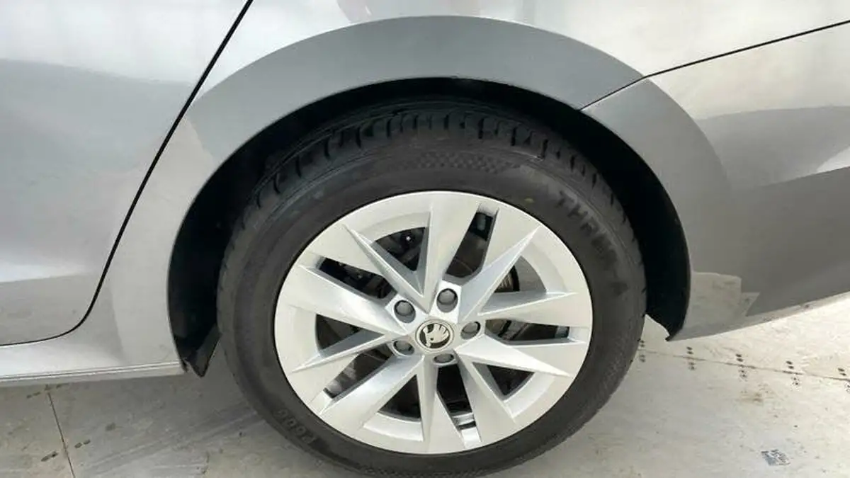 2023-skoda-octavia-15-tsi-se-l-hatchback-big-25