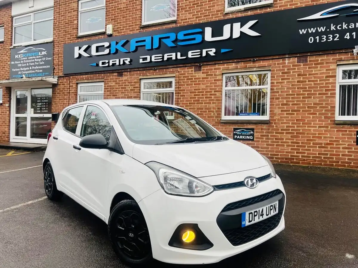 2014-hyundai-i10-10-s-air-big-59