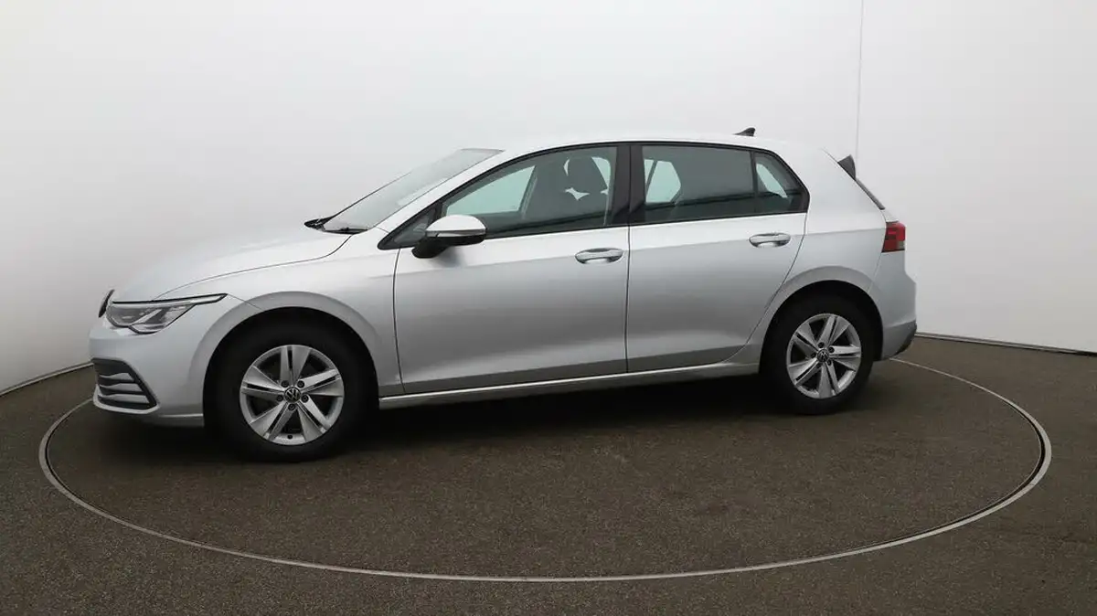 2022-volkswagen-golf-10-tsi-life-hatchback-big-57