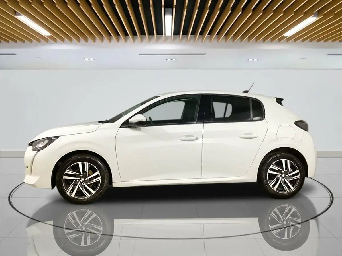 2021-peugeot-208-12-puretech-allure-premium-100bhp-big-4