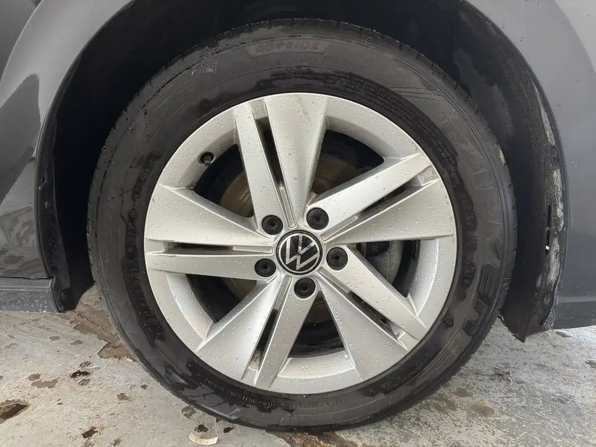 2021-volkswagen-golf-10-tsi-life-estate-big-28