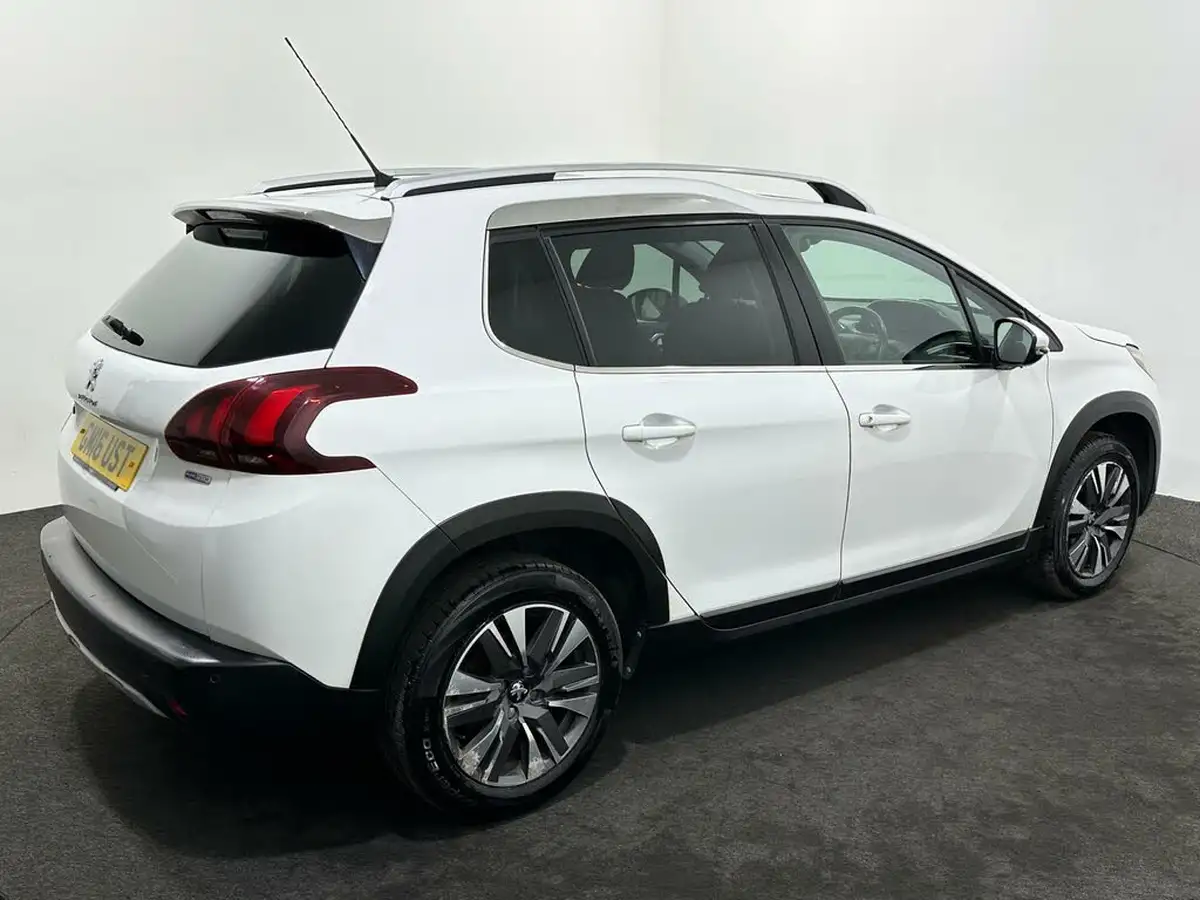 2016-peugeot-2008-suv-12-puretech-allure-82bhp-big-45