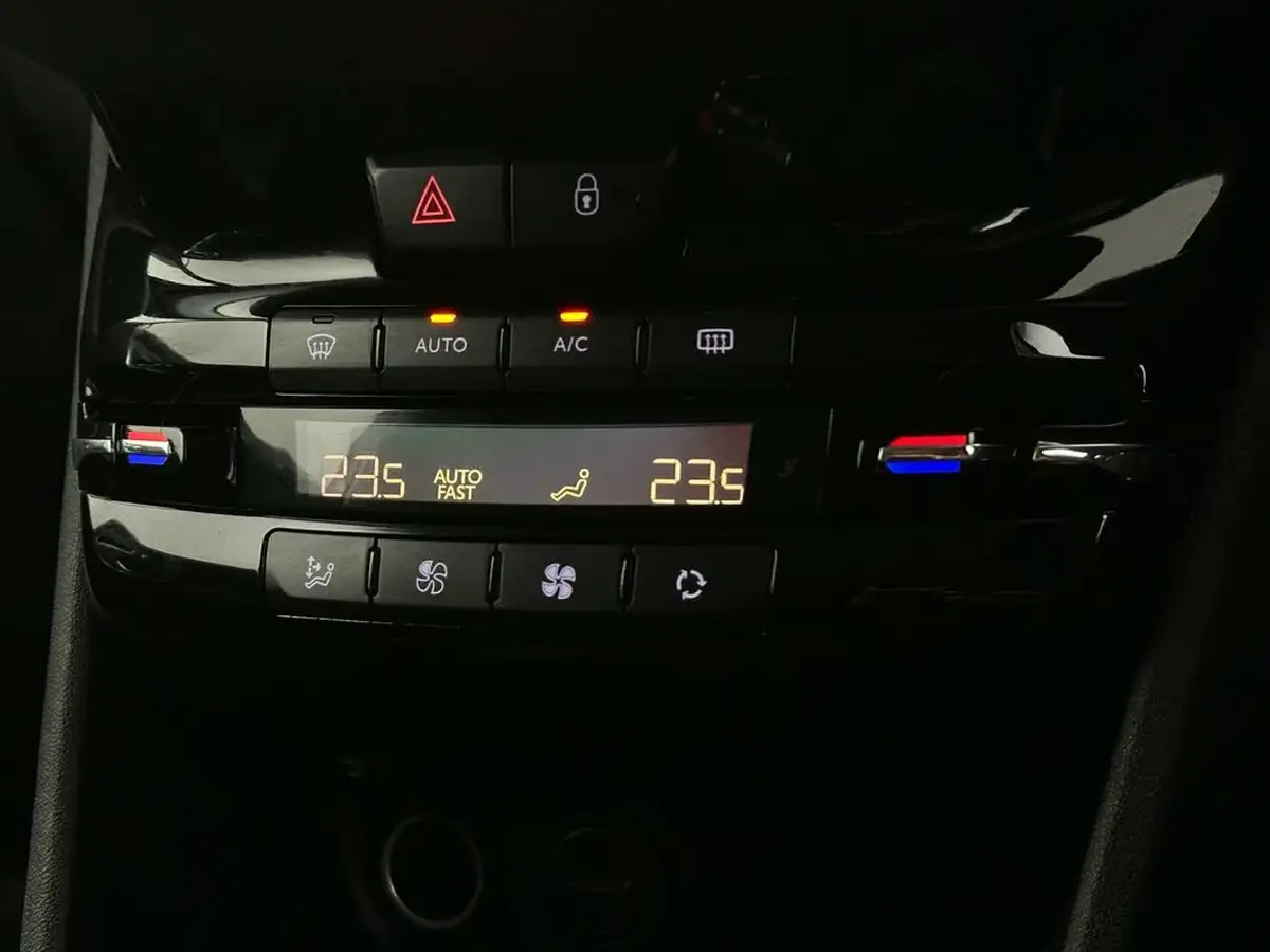 2016-peugeot-2008-suv-12-puretech-allure-82bhp-big-17