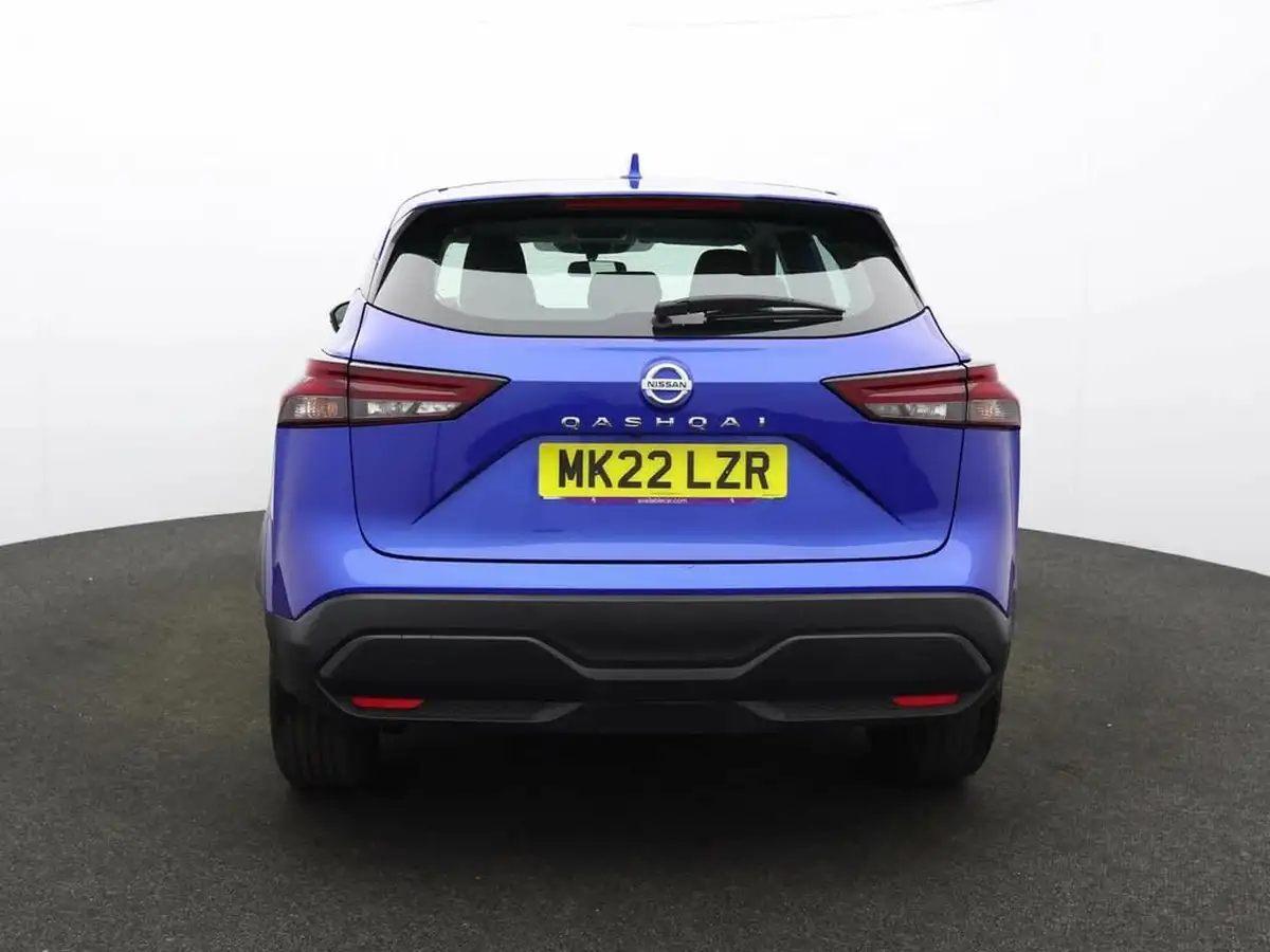2022-nissan-qashqai-13-dig-t-acenta-premium-140ps-big-2