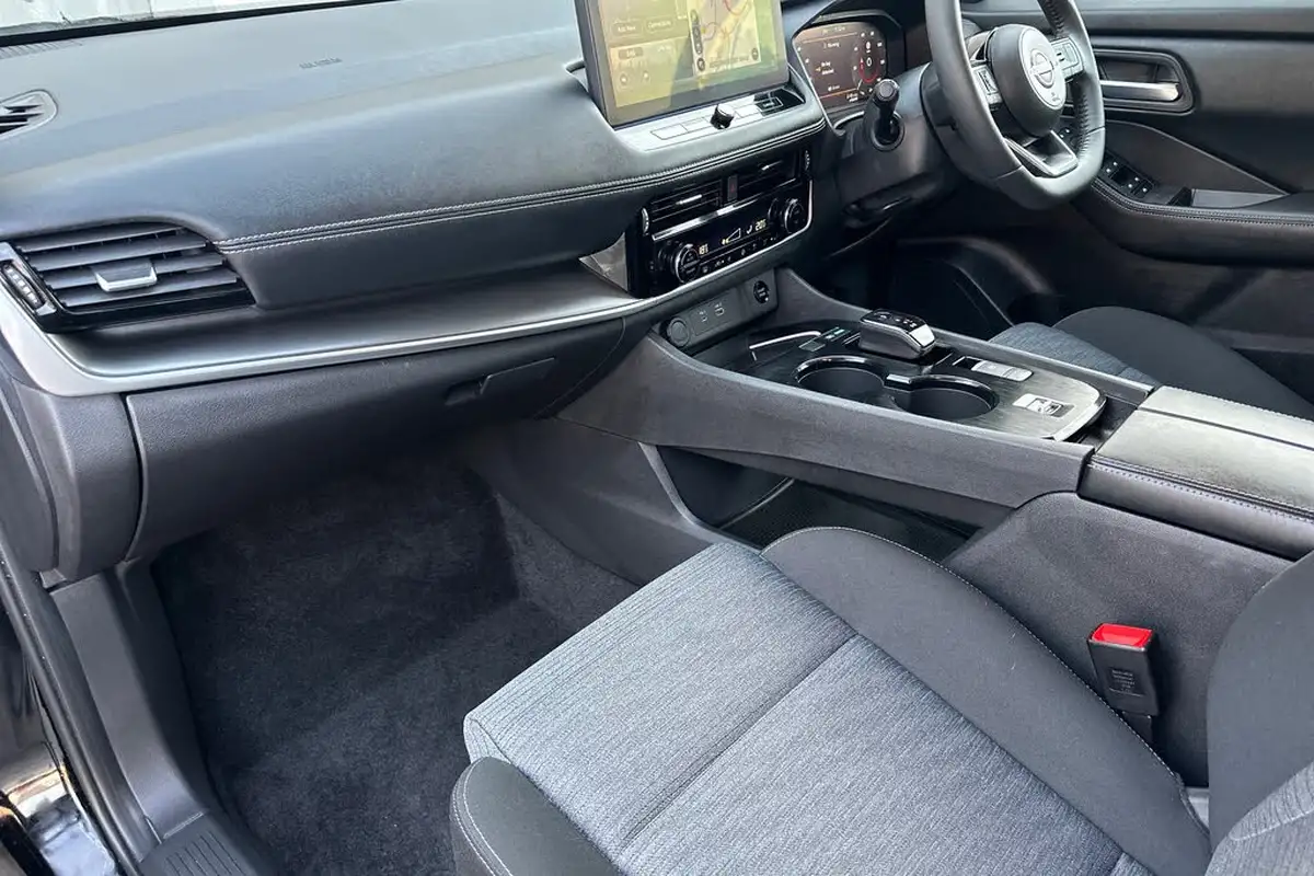 2024-nissan-x-trail-15-e-power-n-connecta-204ps-xtronic-big-3