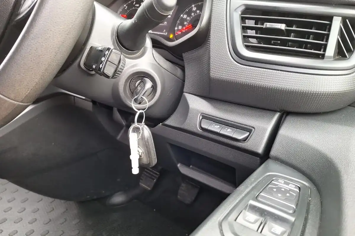 2023-renault-trafic-20dci-ll30-130-start-big-39