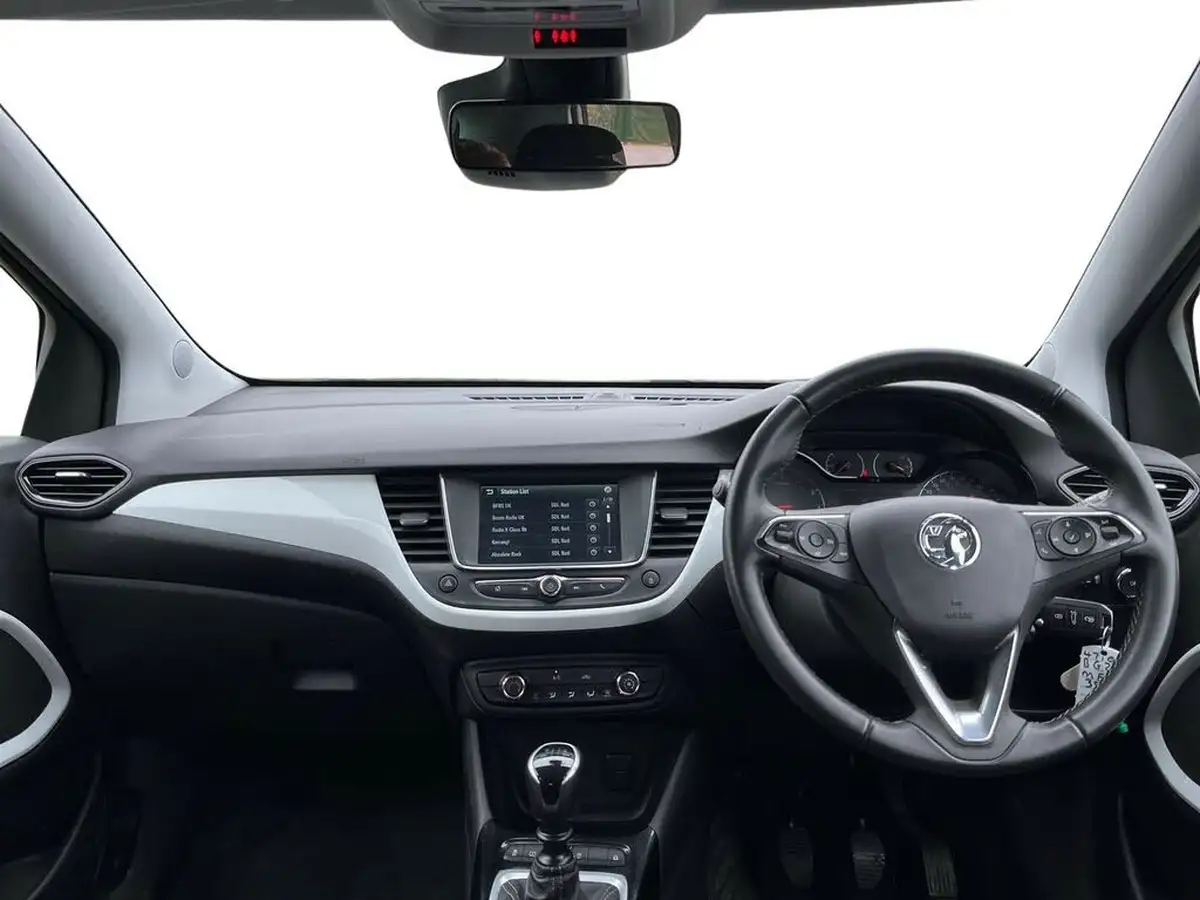 2020-vauxhall-crossland-x-12-griffin-110ps-big-5