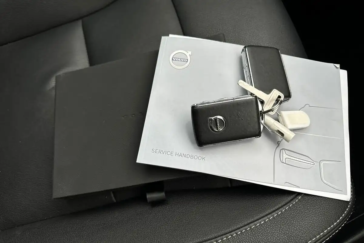 2019-volvo-xc40-15-t3-inscription-163bhp-geartronic-big-28