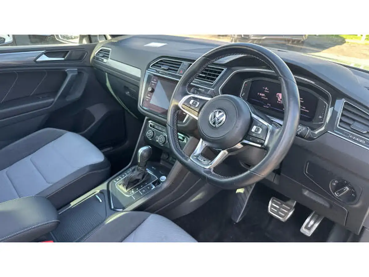 2020-volkswagen-tiguan-20tdi-r-line-tech-150ps-dsg-big-10