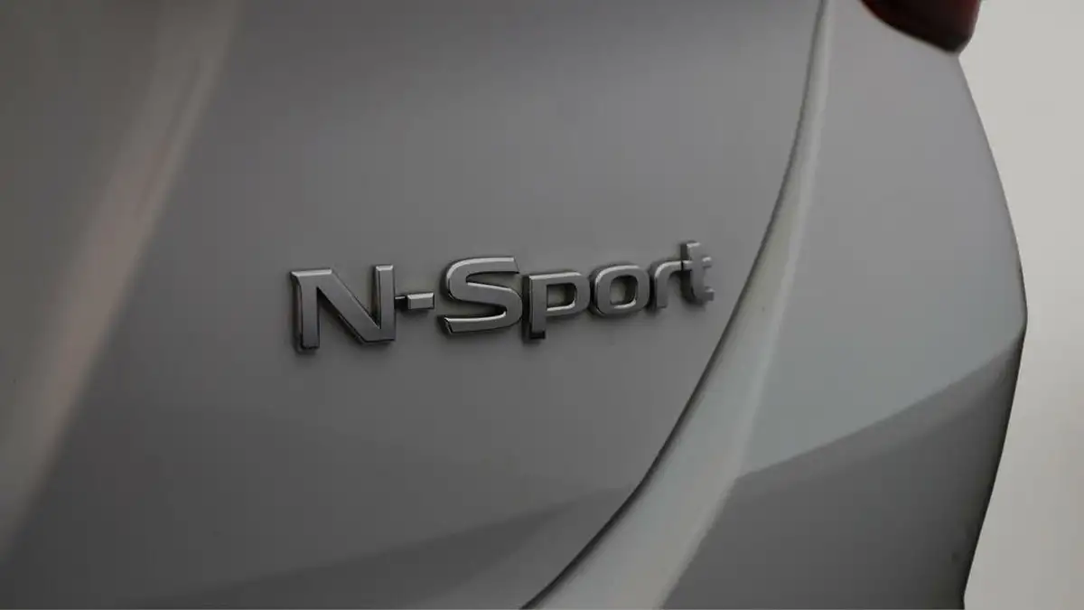 2020-nissan-micra-10-ig-t-n-sport-100ps-big-21