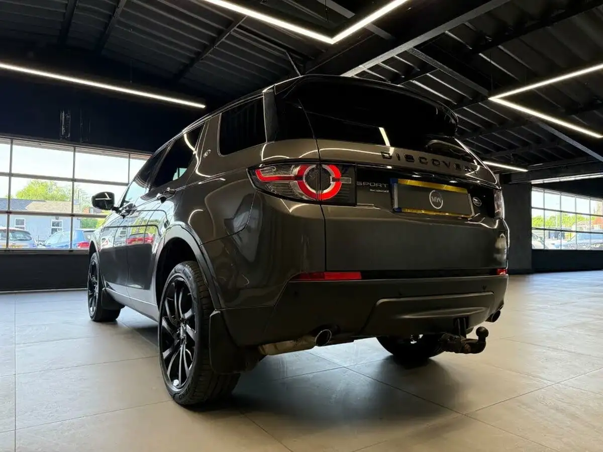 2016-land-rover-discovery-sport-20td4-hse-black-awd-ss-big-2