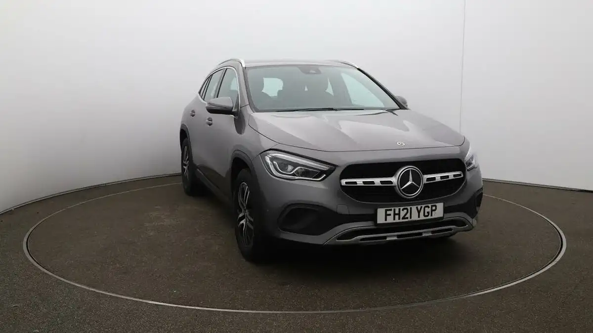 2021-mercedes-benz-gla-class-13-gla-200-sport-executive-big-34