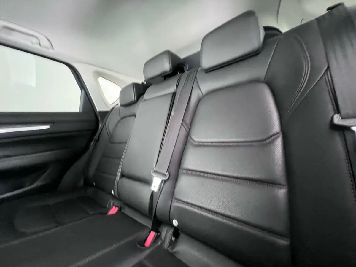 2018-mazda-cx-5-20-sport-nav-big-11