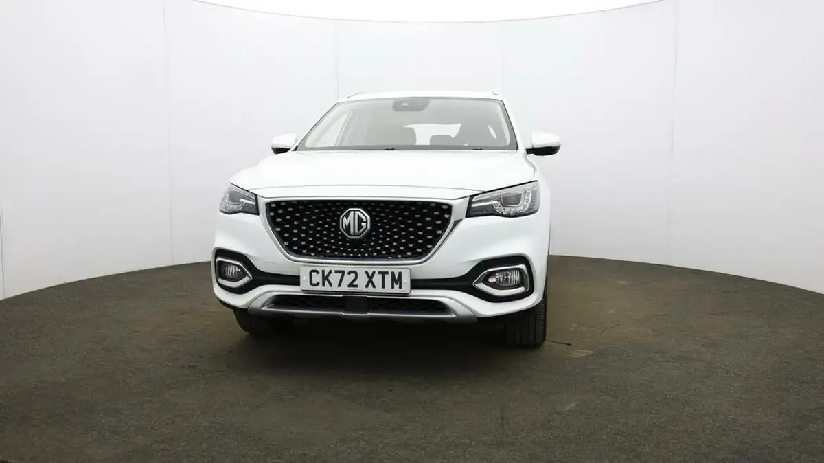 2022-mg-hs-15t-gdi-exclusive-162ps-dct-big-41