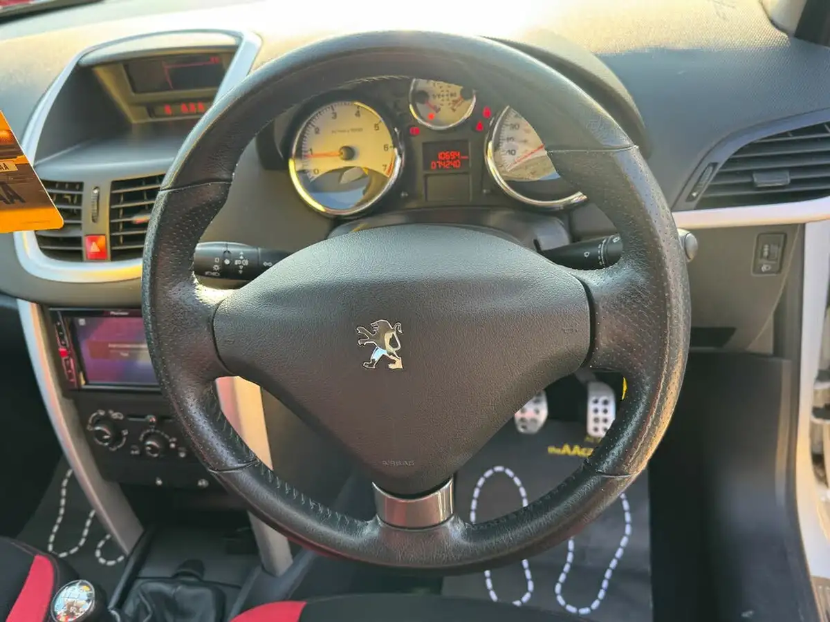 2012-peugeot-207-14-sportium-75-5d-1360cc-big-24