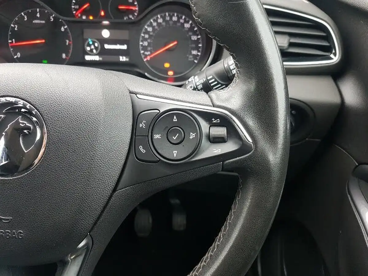 2021-vauxhall-grandland-x-12-griffin-big-17