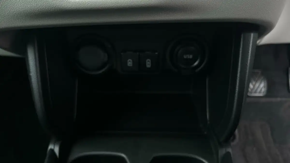 2024-suzuki-swift-12-motion-big-36