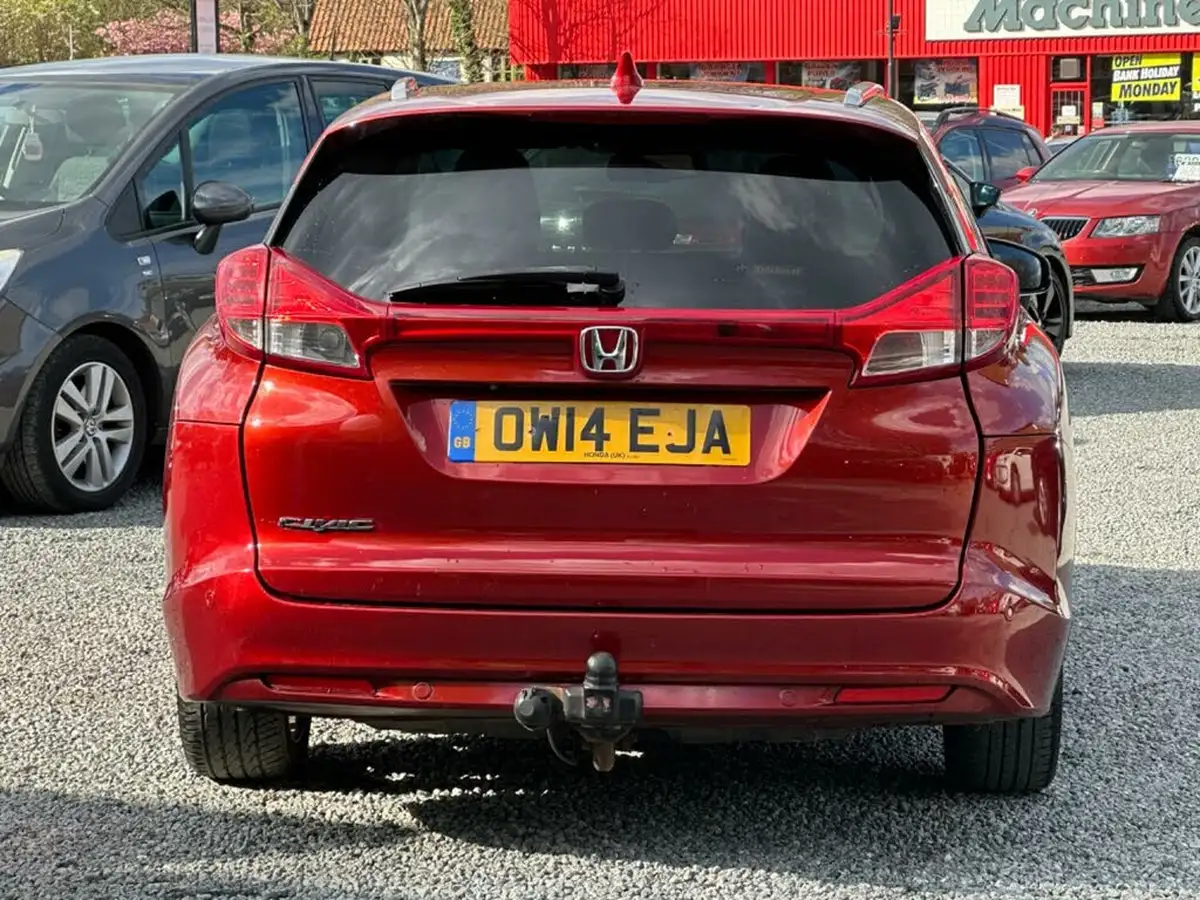 2014-honda-civic-18-sr-tourer-big-2