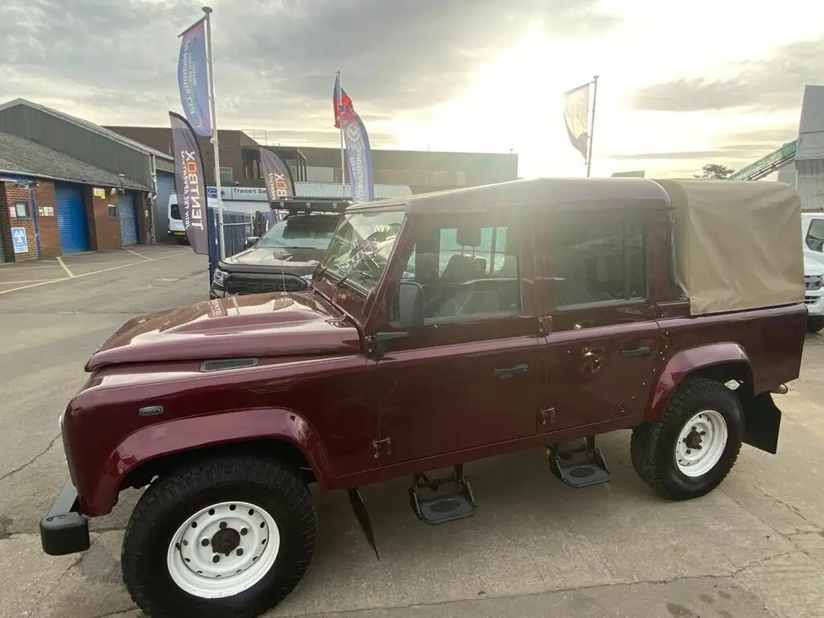 2016-land-rover-110-defender-22td-county-22i-crewcab-pickup-big-7