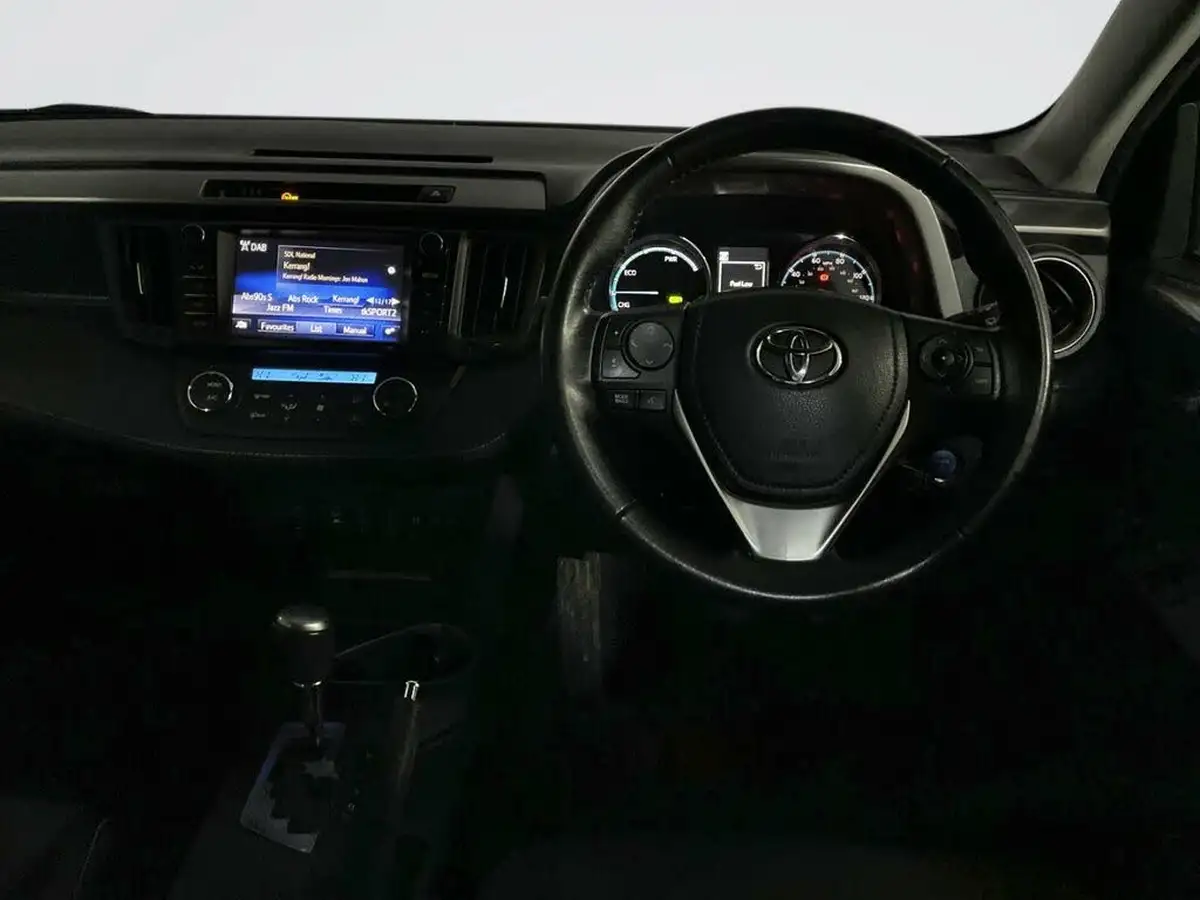 2016-toyota-rav4-25-vvt-i-excel-e-cvt-big-13