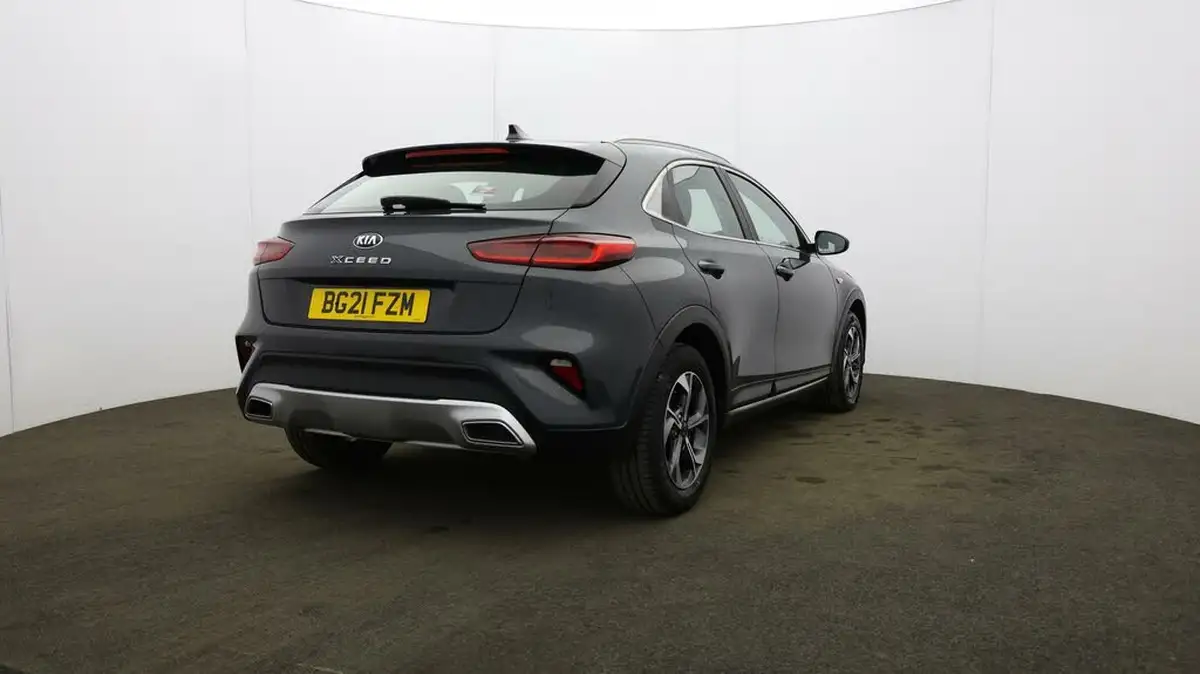 2021-kia-xceed-10-t-gdi-2-big-50
