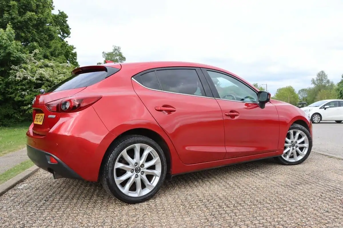 2015-mazda-mazda3-20-sport-nav-120ps-hatchback-5d-big-9