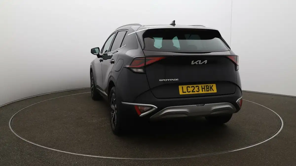 2023-kia-sportage-16-t-gdi-3-148bhp-big-52