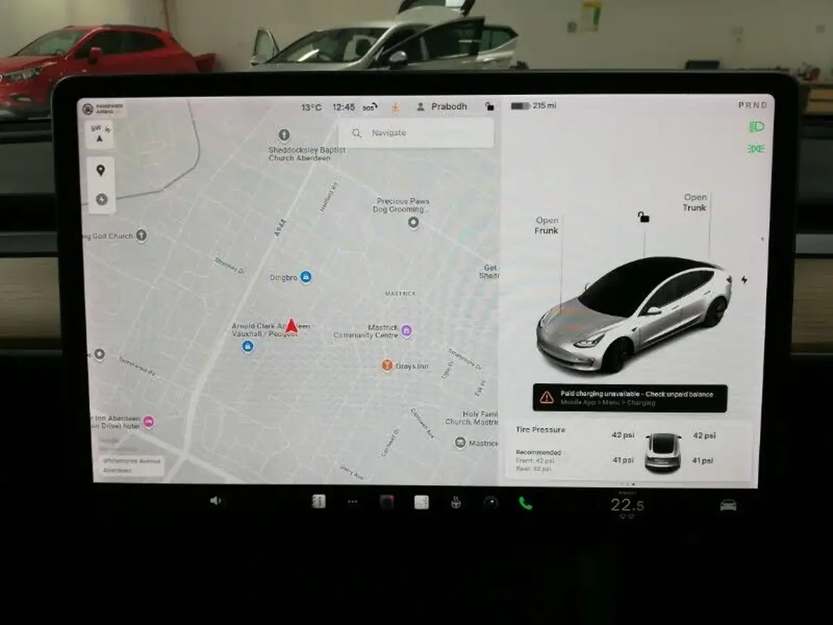 2021-tesla-model-3-e-long-range-4x4-big-11