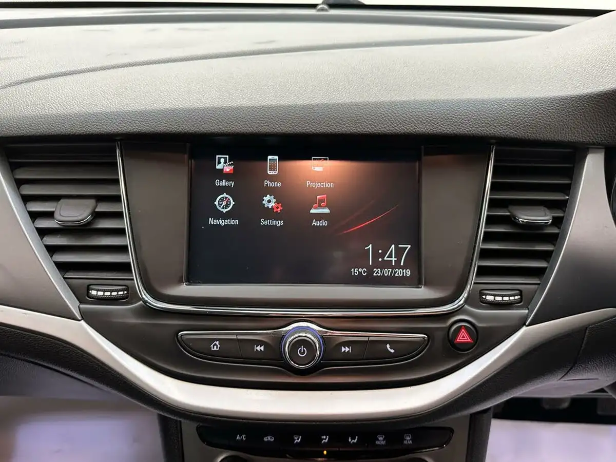 2020-vauxhall-astra-15-turbo-d-business-edition-nav-105ps-hatchback-big-11