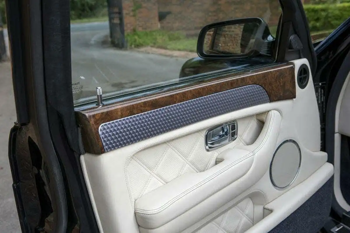 2006-bentley-arnage-big-16
