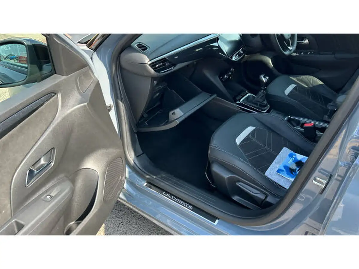 2024-vauxhall-corsa-12-turbo-ultimate-100ps-big-23